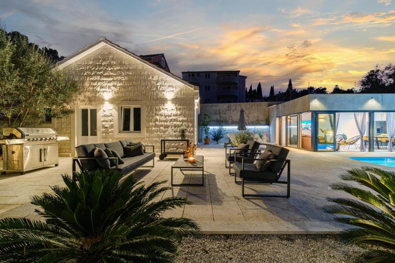 Brač villa management