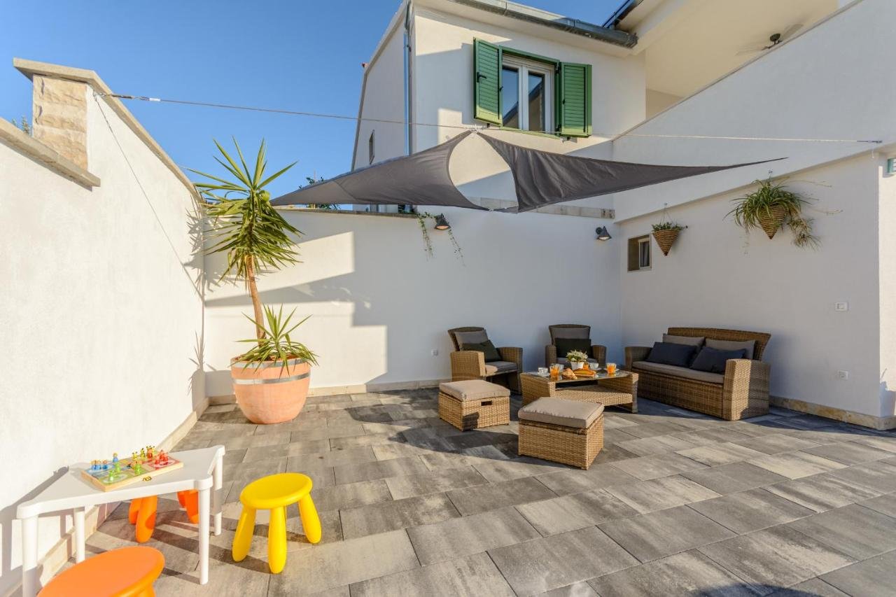 Brač villa management